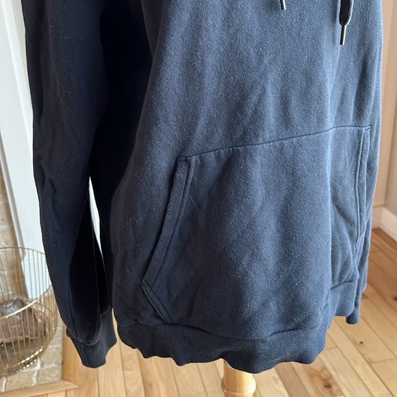 Under Armour hoodie - Picture 3 of 5